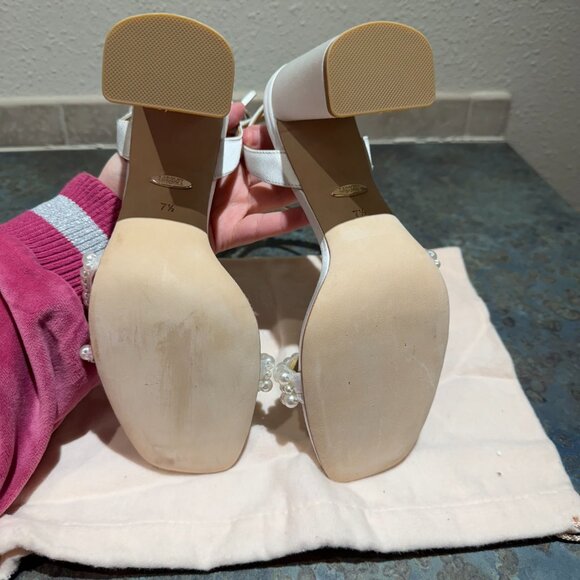 NWOB Badgley Mischka Feisty White Pearl Heeled Sandals - 7.5 - Picture 7 of 8